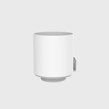 Load image into Gallery viewer, Messo Wall Pot